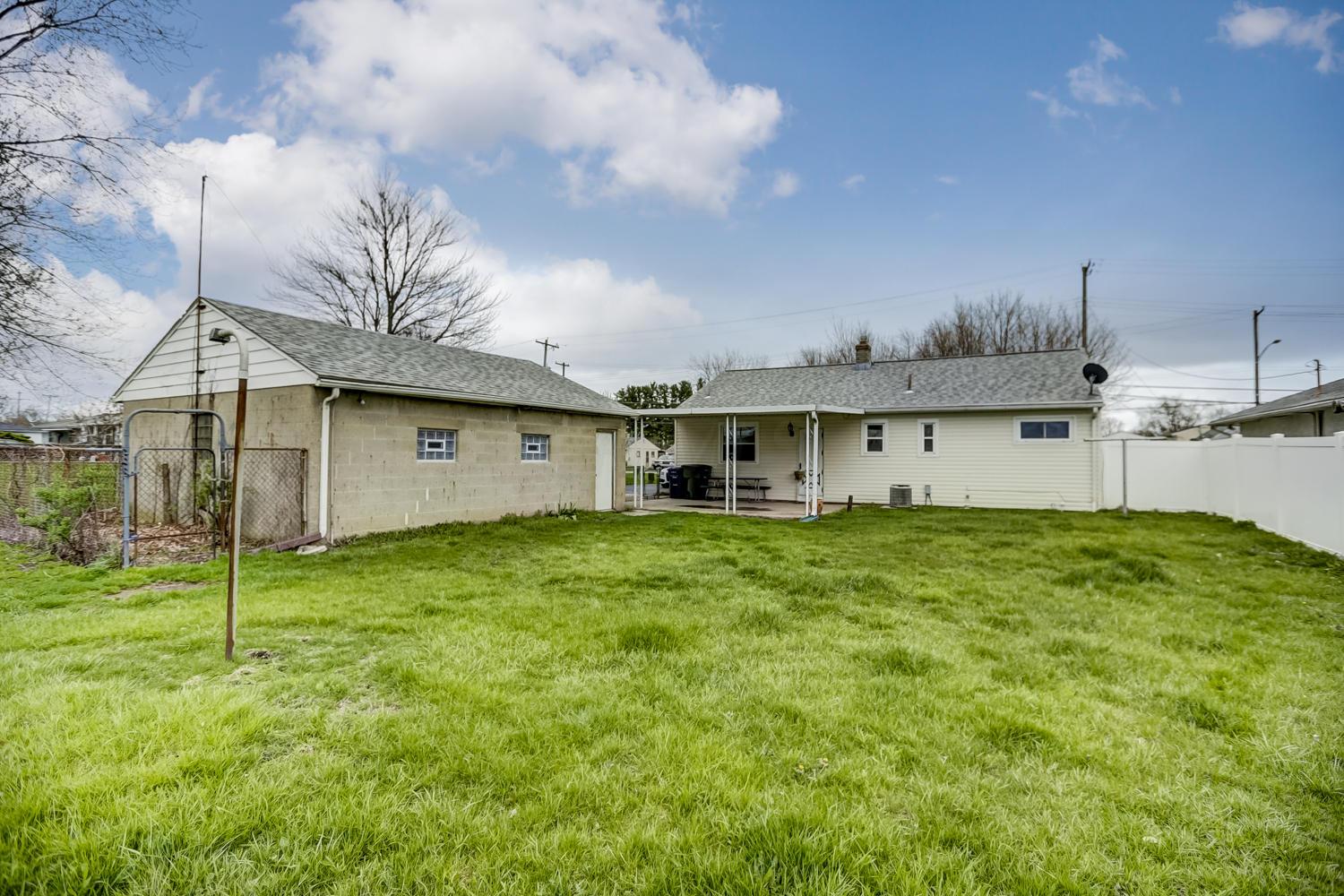 1360 Koebel Road Columbus, OH 43207 - Photo 25 of 29