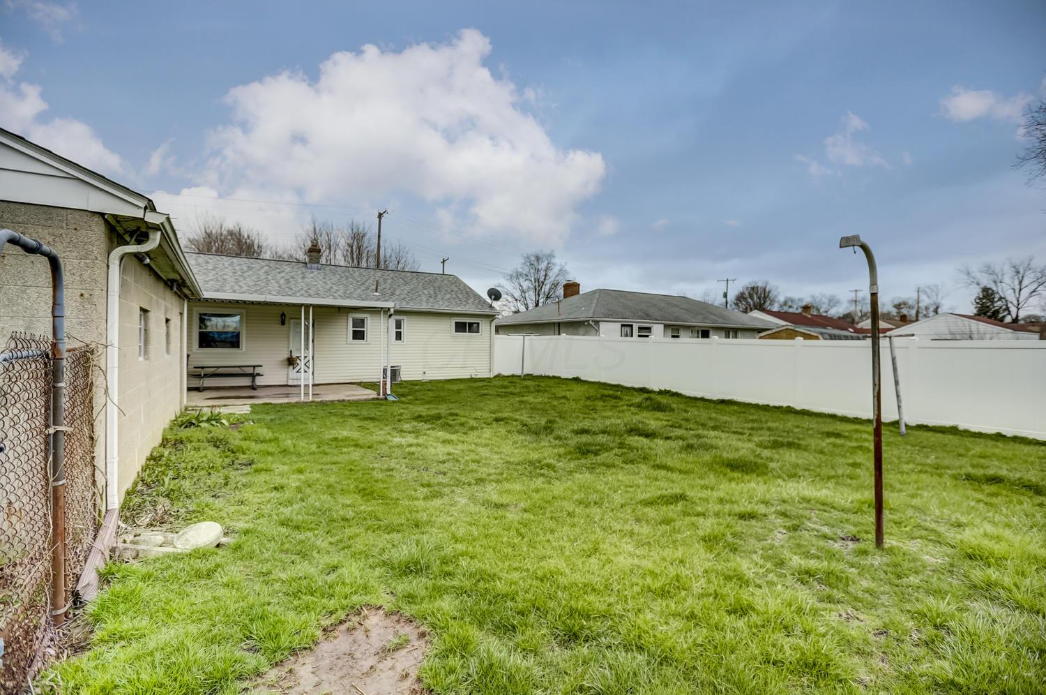 1360 Koebel Road Columbus, OH 43207 - Photo 28 of 29