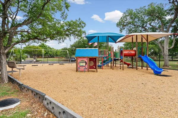 $440,000 | 4004 Castle Creek, Round Rock, TX 78681