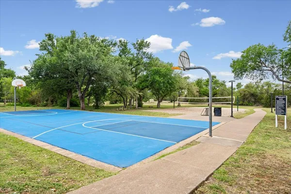 $440,000 | 4004 Castle Creek, Round Rock, TX 78681