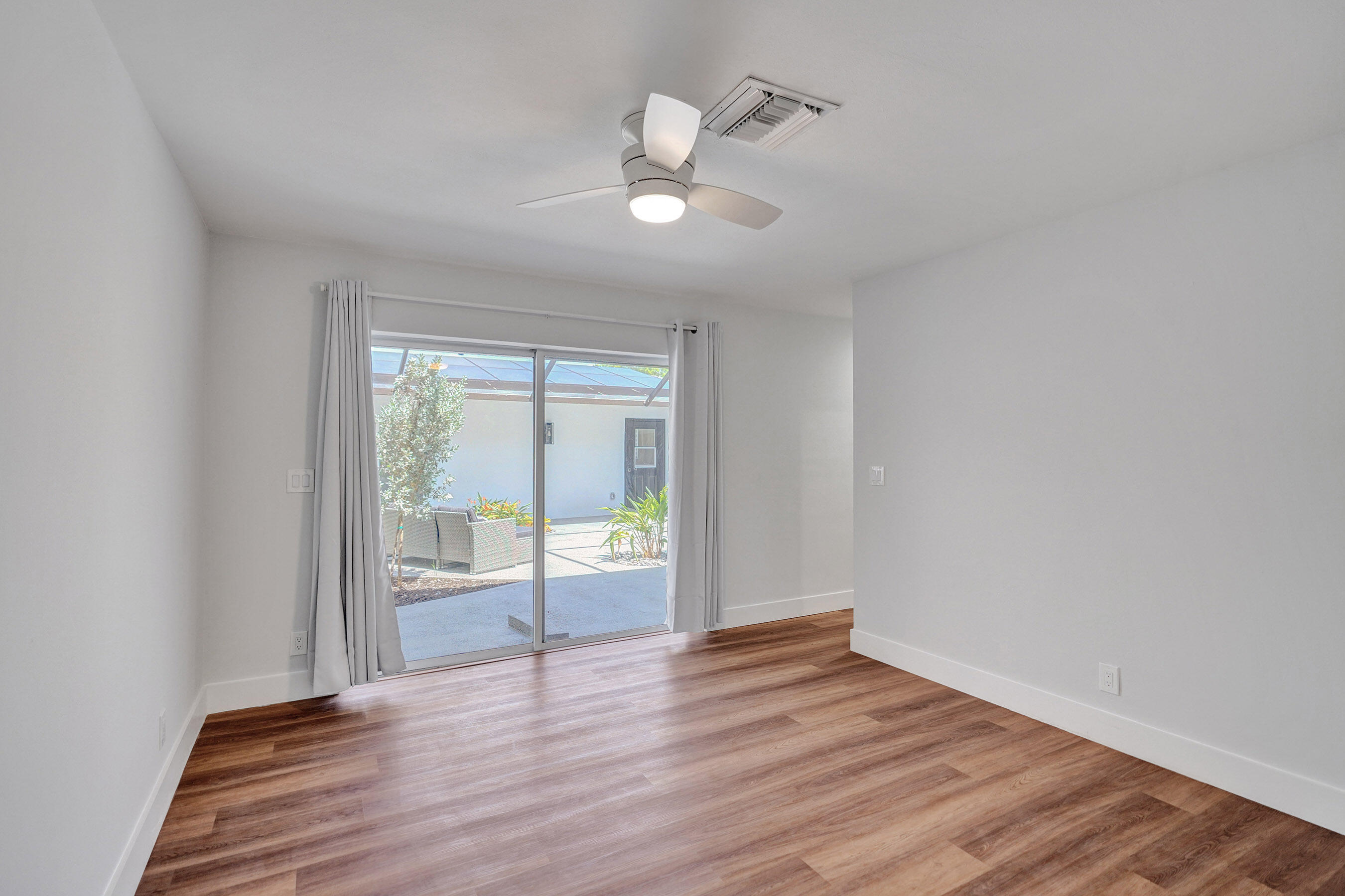 450 Northwest 15th Street Boca Raton, FL 33432 - Photo 20 of 33 17