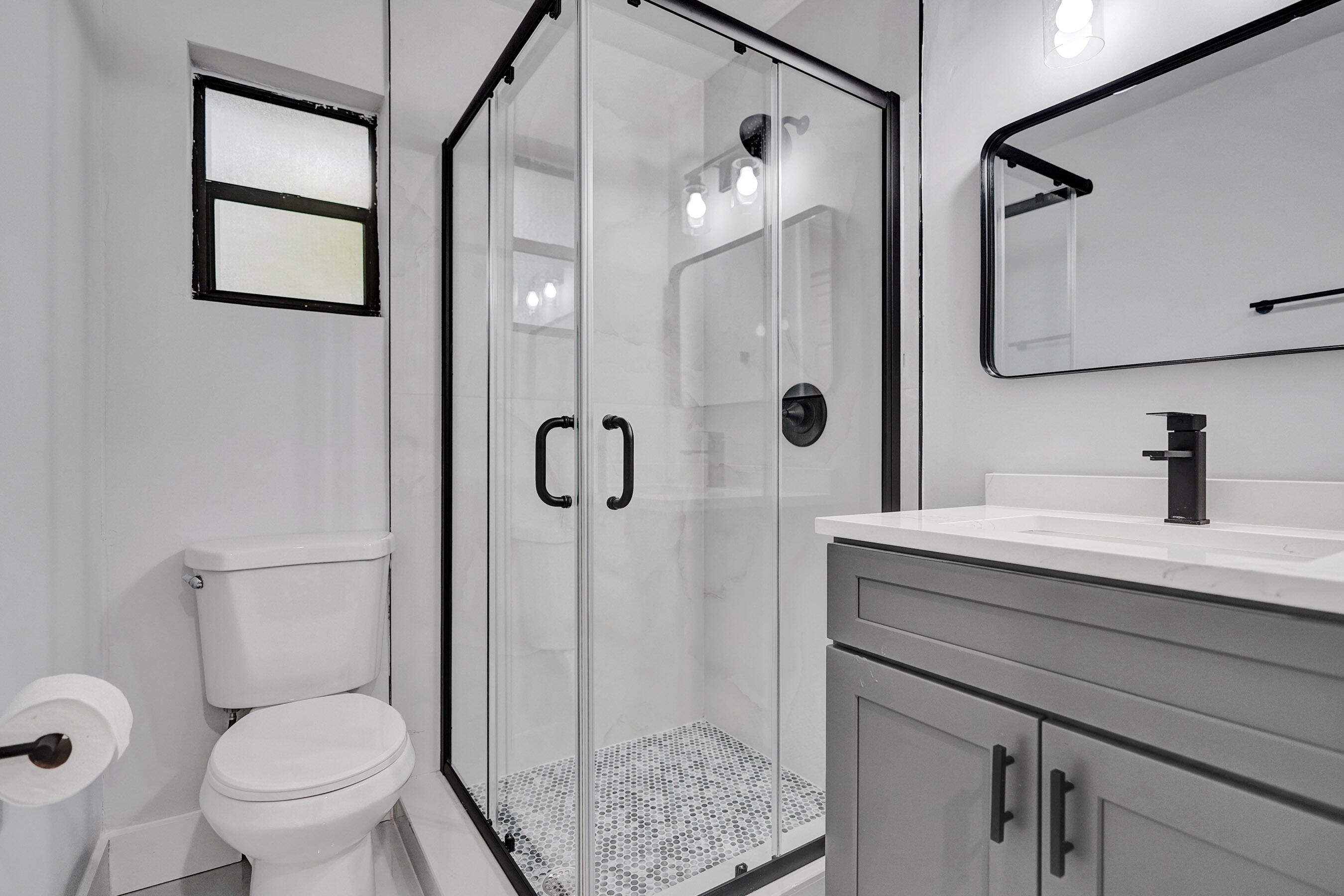 450 Northwest 15th Street Boca Raton, FL 33432 - Photo 21 of 33 Primary Bathroom