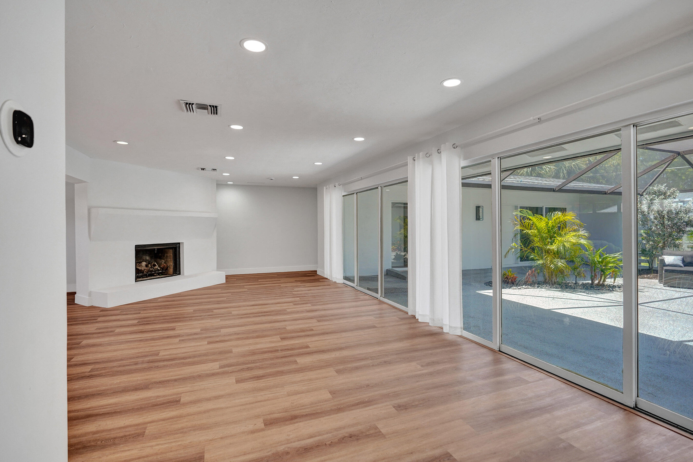 450 Northwest 15th Street Boca Raton, FL 33432 - Photo 9 of 33 46