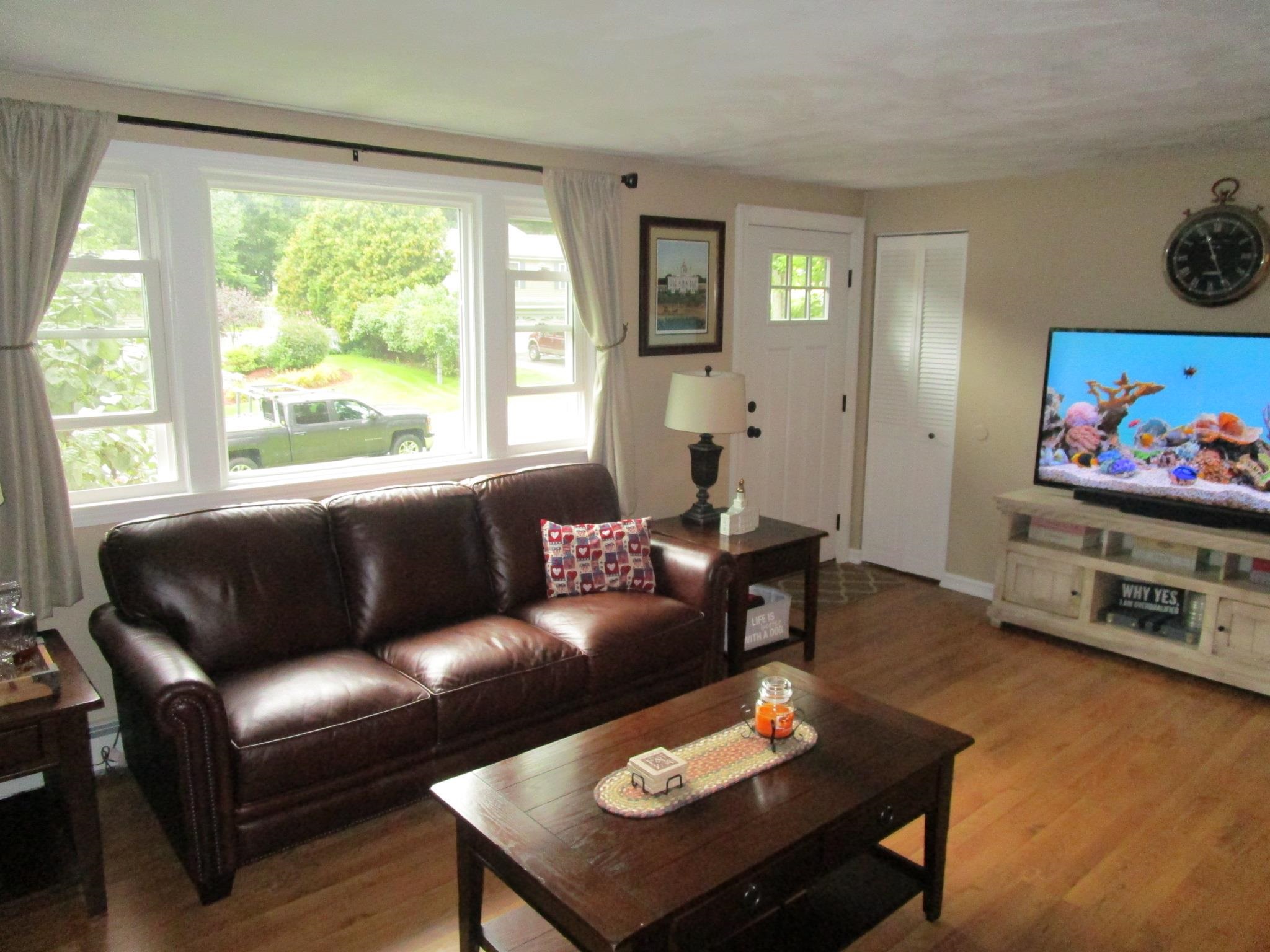 31 Peter Road Merrimack, NH 03054 - Photo 6 of 23