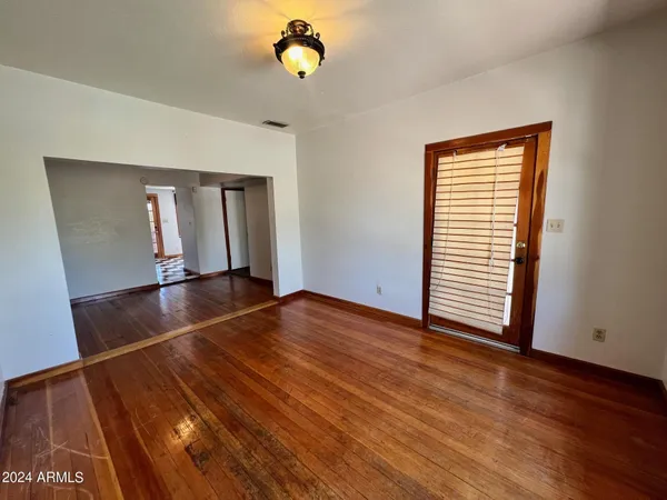 $1,300 | 902 East Palm Lane, Unit A, Phoenix, AZ 85006