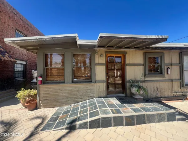 $1,300 | 902 East Palm Lane, Unit A, Phoenix, AZ 85006