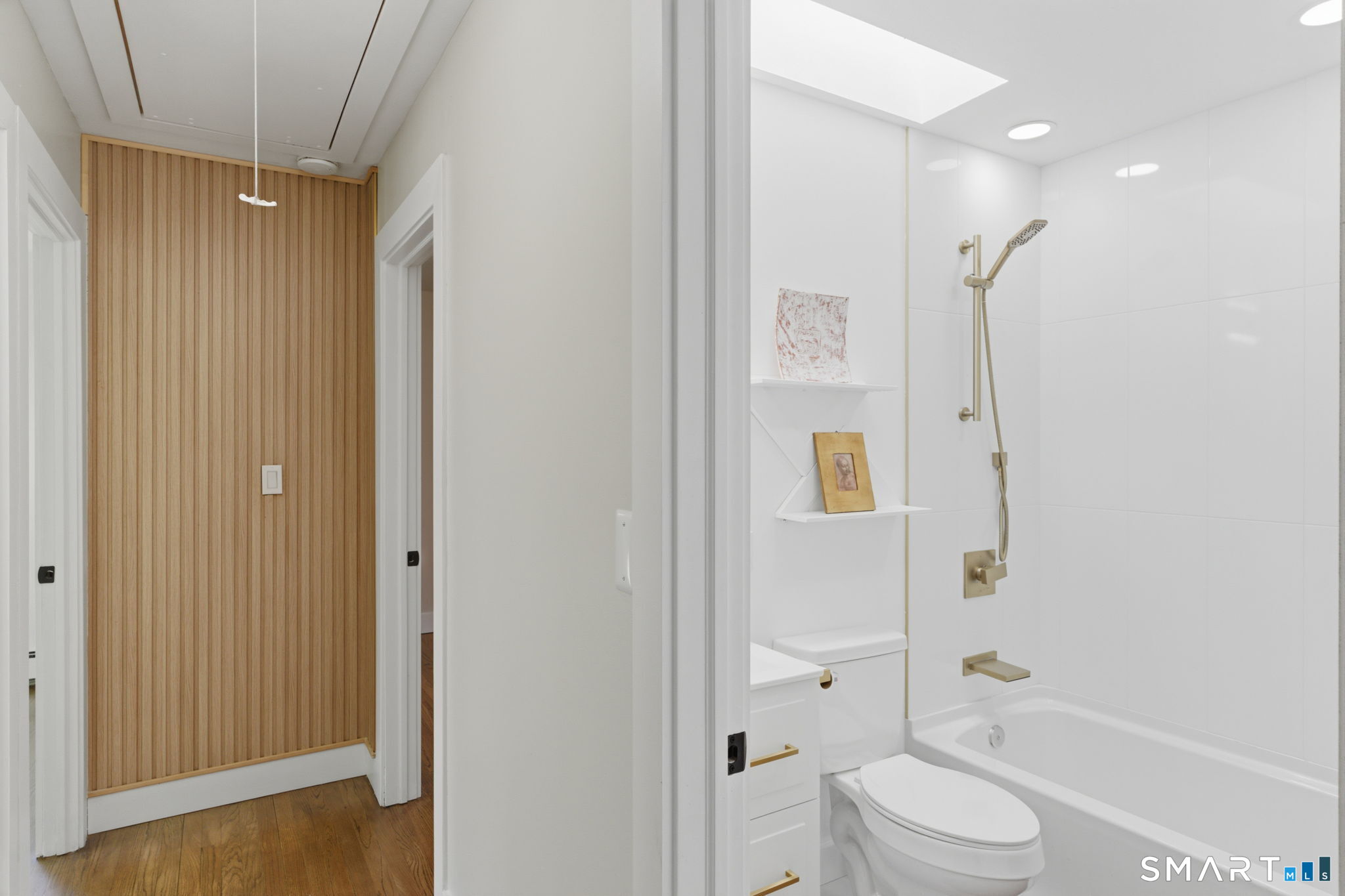 16 Beverly Road East Lyme, CT 06357 - Photo 33 of 40 a bathroom with a toilet a sink and shower