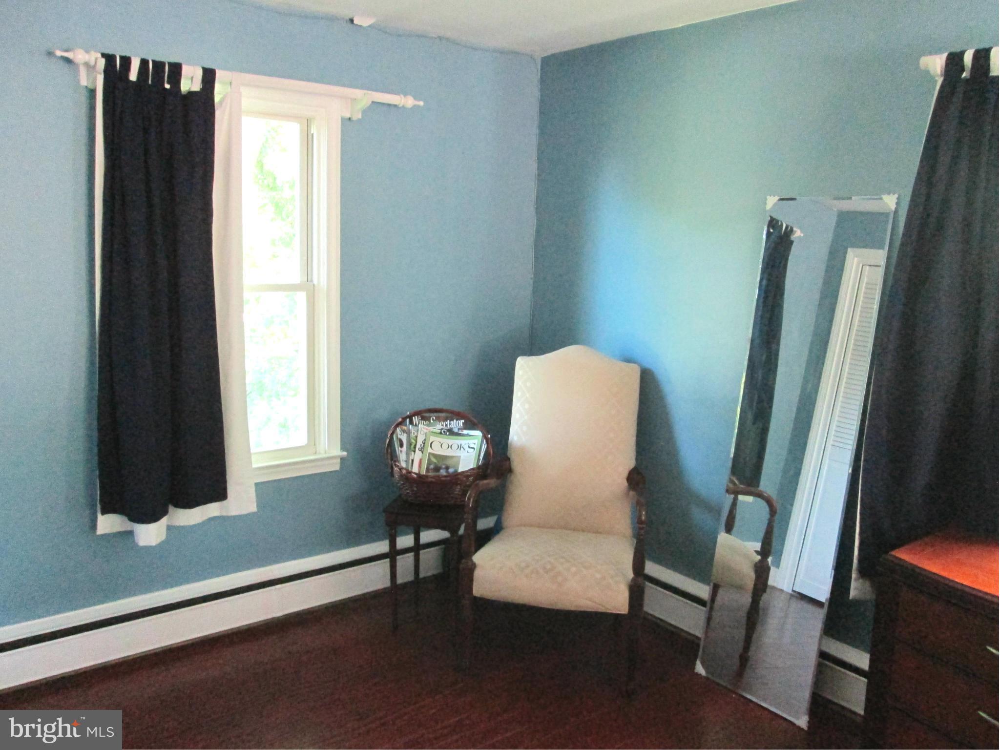 3061 Evans Road Riva, MD 21140 - Photo 14 of 22 a living room with furniture and a window