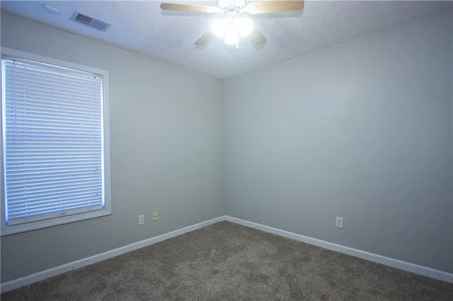 $2,400 | 413 Vista Way, Loganville, GA 30052