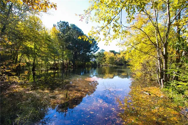 $2,400 | 413 Vista Way, Loganville, GA 30052