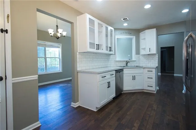 $2,400 | 413 Vista Way, Loganville, GA 30052