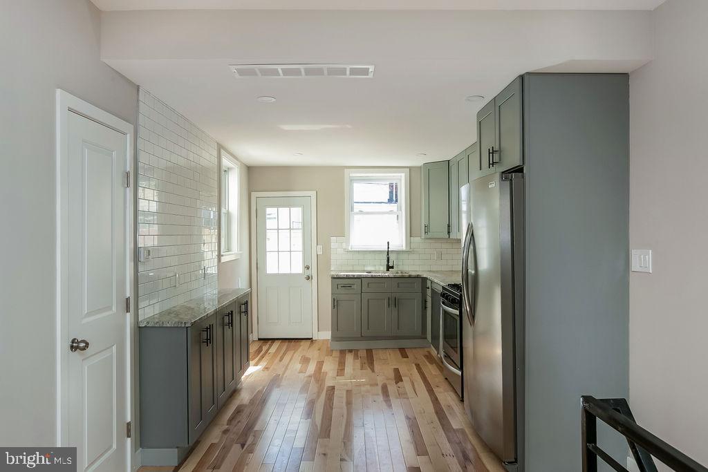142 West Ritner Street Philadelphia, PA 19148 - Photo 4 of 25 Gallery Image 4
