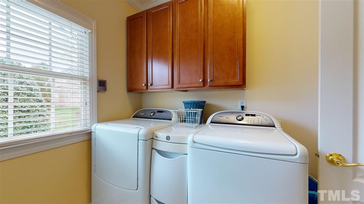 10824 Round Brook Circle Raleigh, NC 27617 - Photo 18 of 30 Gallery Image 18