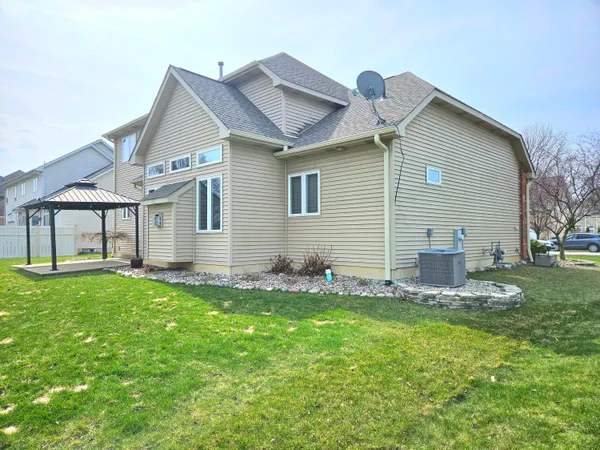 $500,000 | 12617 Pennsylvania Place, Crown Point, IN 46307