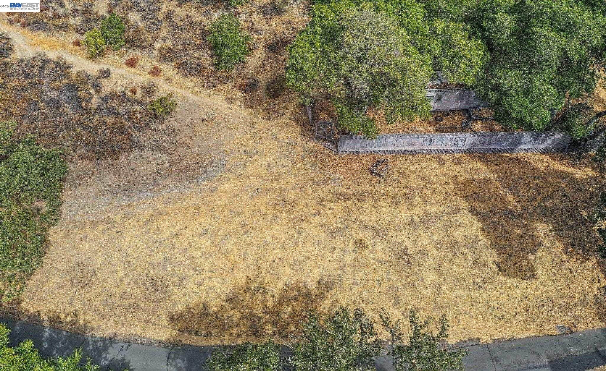 0 Hunsaker Canyon Road Lafayette, CA 94549 - Photo 25 of 26 a view of a yard with plants