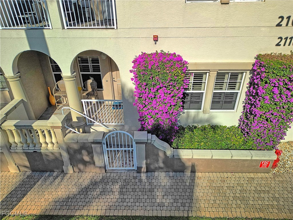 2110 West First Street, Unit 101 Fort Myers, FL 33901 - Photo 20 of 34 a front view of a house