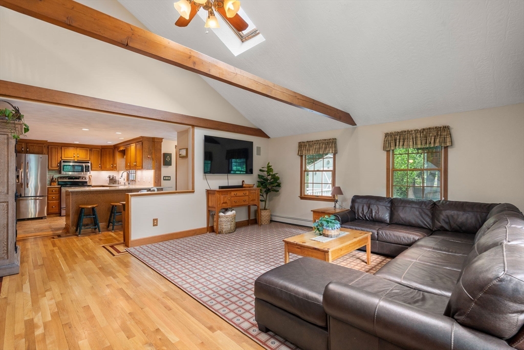 18 Ivy Road Littleton, MA 01460 - Photo 15 of 32