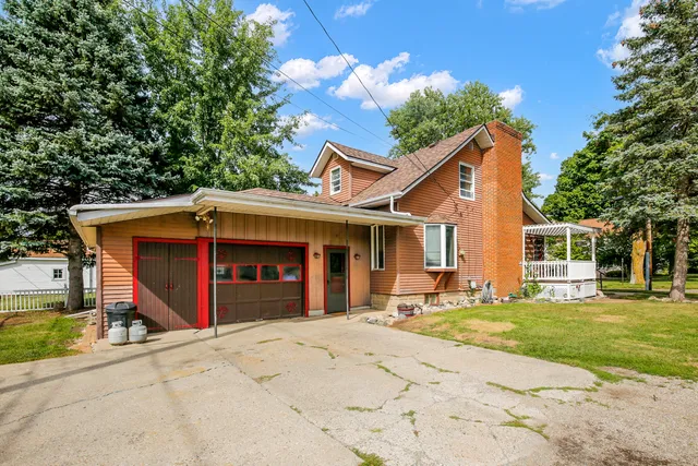 $149,500 | 219 South Lakeview Street, Sturgis, MI 49091