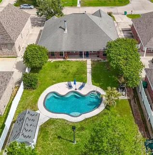 $390,000 | 426 Moonraker Drive, Slidell, LA 70458