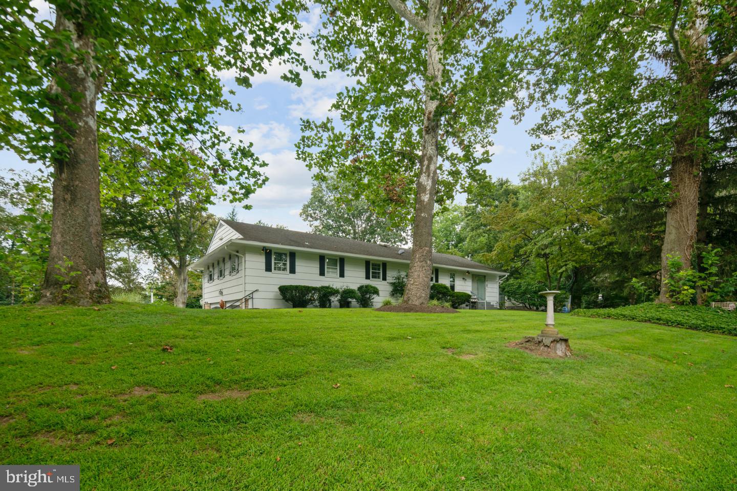 735 River Road Yardley, PA 19067 - Photo 39 of 46 Gallery Image 39