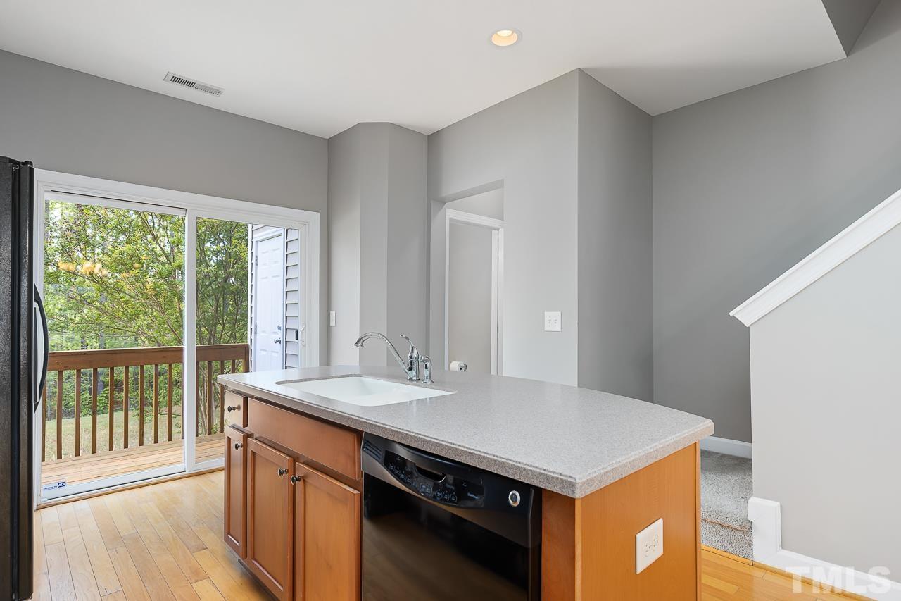 8828 Orchard Grove Way Raleigh, NC 27612 - Photo 11 of 30 Gallery Image 11