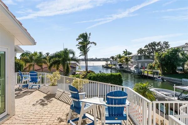 $2,695,000 | 1725 Baywood Drive, Sarasota, FL 34231