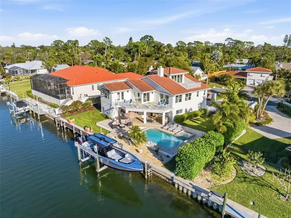 $2,695,000 | 1725 Baywood Drive, Sarasota, FL 34231