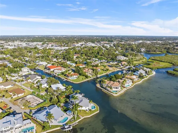 $2,695,000 | 1725 Baywood Drive, Sarasota, FL 34231