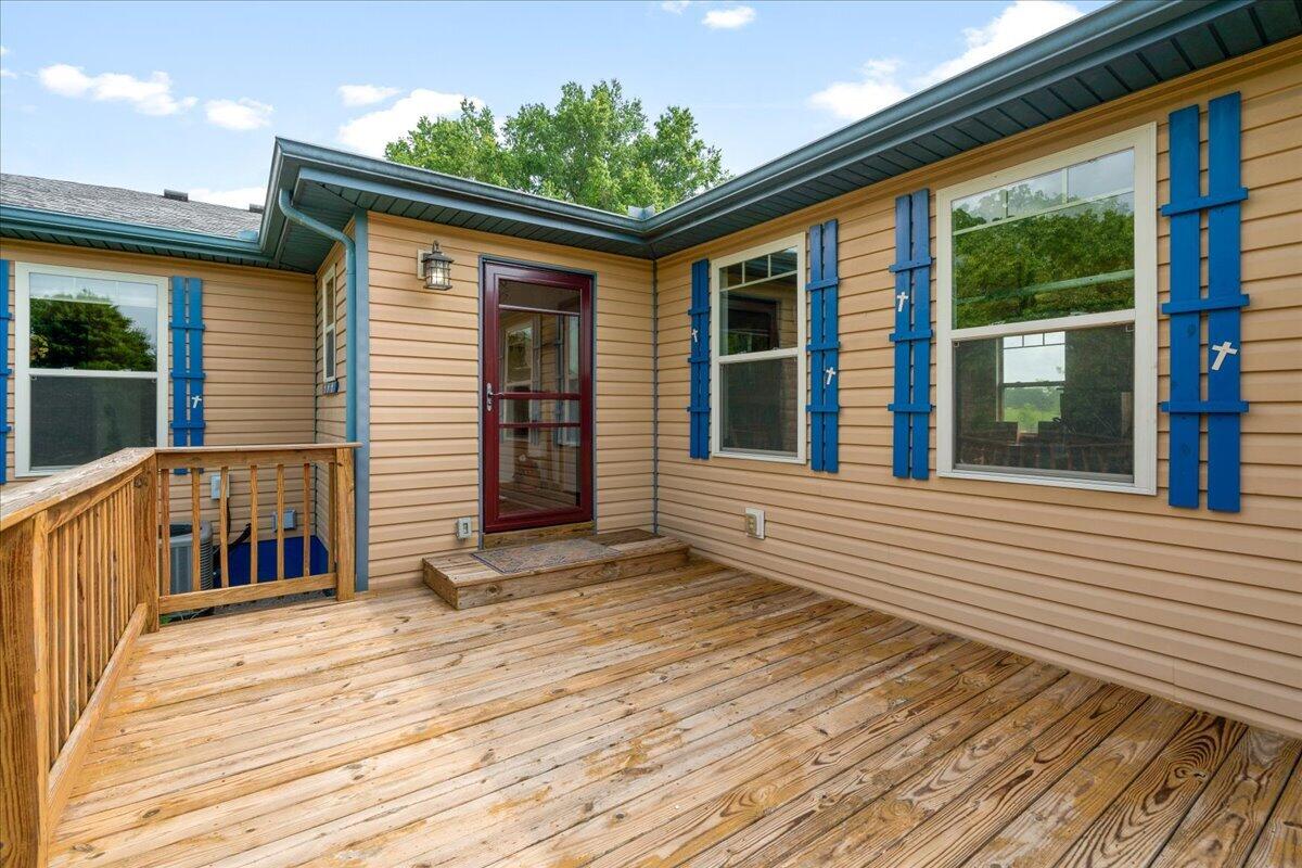 255 Galloway Road Stamping Ground, KY 40379 - Photo 23 of 104 Side Porch with Access to 2 Car Attached Garage