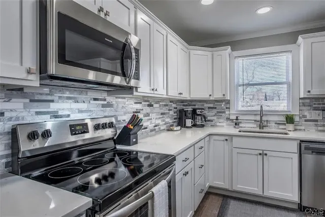 $2,000 | 211 10th Avenue, Vienna, NY 13157