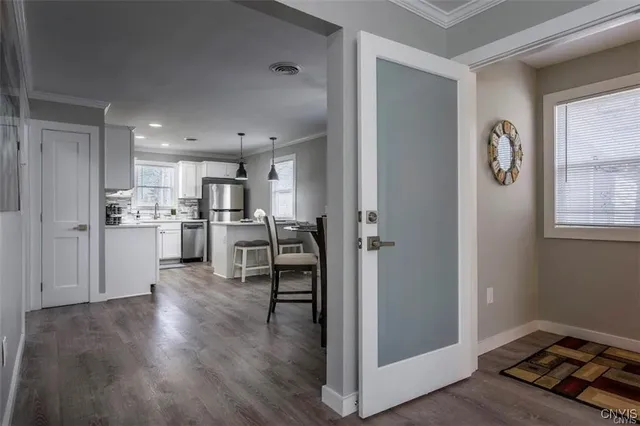 $2,000 | 211 10th Avenue, Vienna, NY 13157