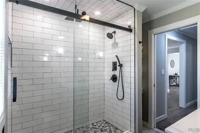 $2,000 | 211 10th Avenue, Vienna, NY 13157