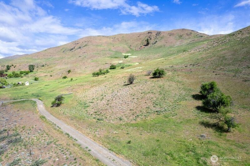 187 Twisp River Road Twisp, WA 98856 - Photo 25 of 40