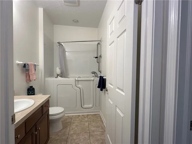 $385,000 | 3303 Abbey Road, Canandaigua Town, NY 14424