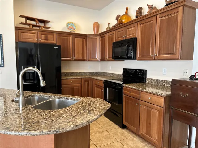 $385,000 | 3303 Abbey Road, Canandaigua Town, NY 14424