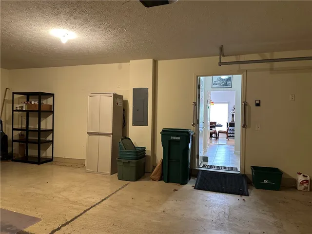 $385,000 | 3303 Abbey Road, Canandaigua Town, NY 14424