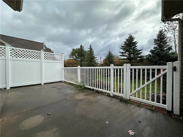 $385,000 | 3303 Abbey Road, Canandaigua Town, NY 14424