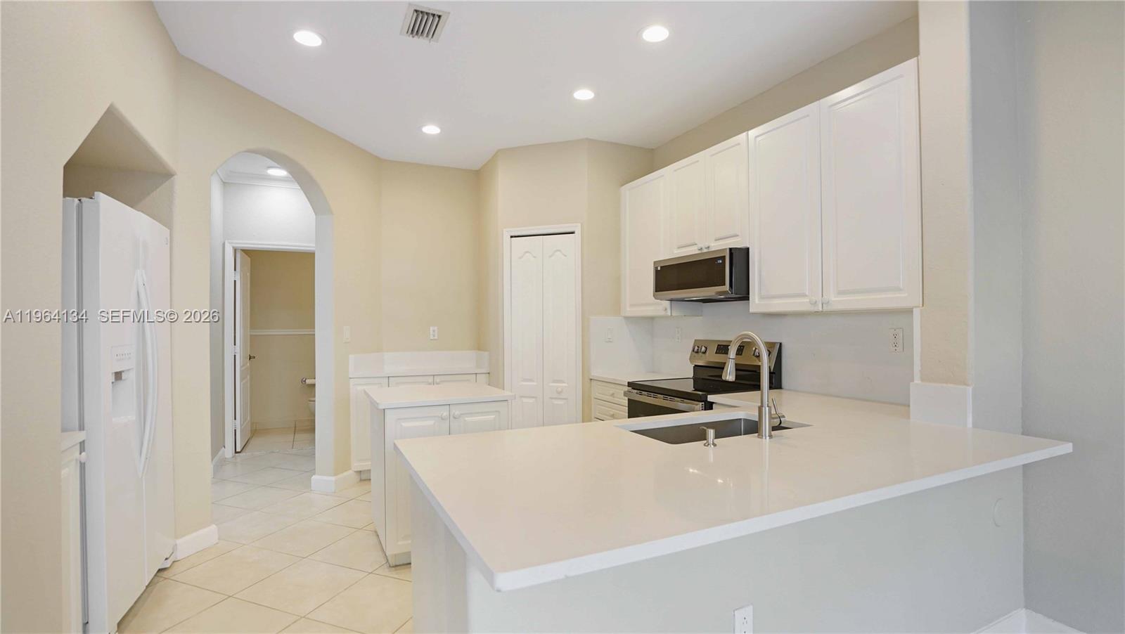 5486 Northwest 112th Path, Unit 5486 Doral, FL 33178 - Photo 14 of 52