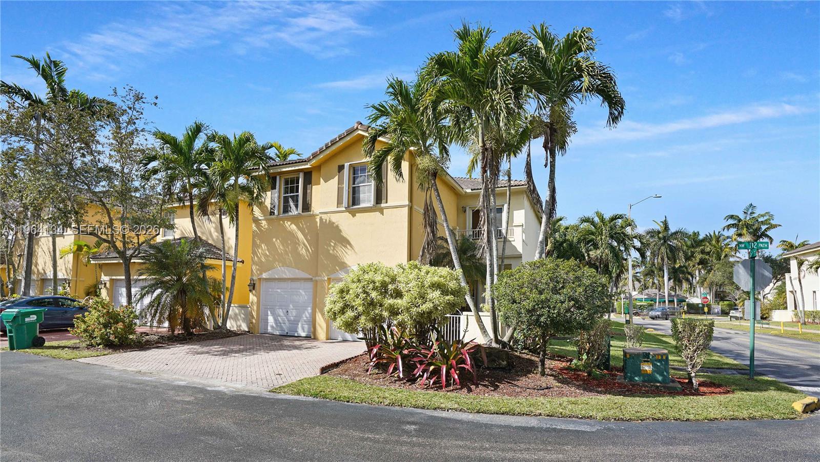 5486 Northwest 112th Path, Unit 5486 Doral, FL 33178 - Photo 2 of 52