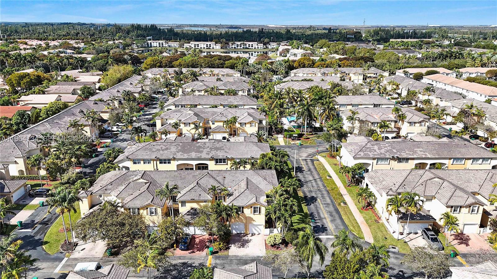 5486 Northwest 112th Path, Unit 5486 Doral, FL 33178 - Photo 49 of 52