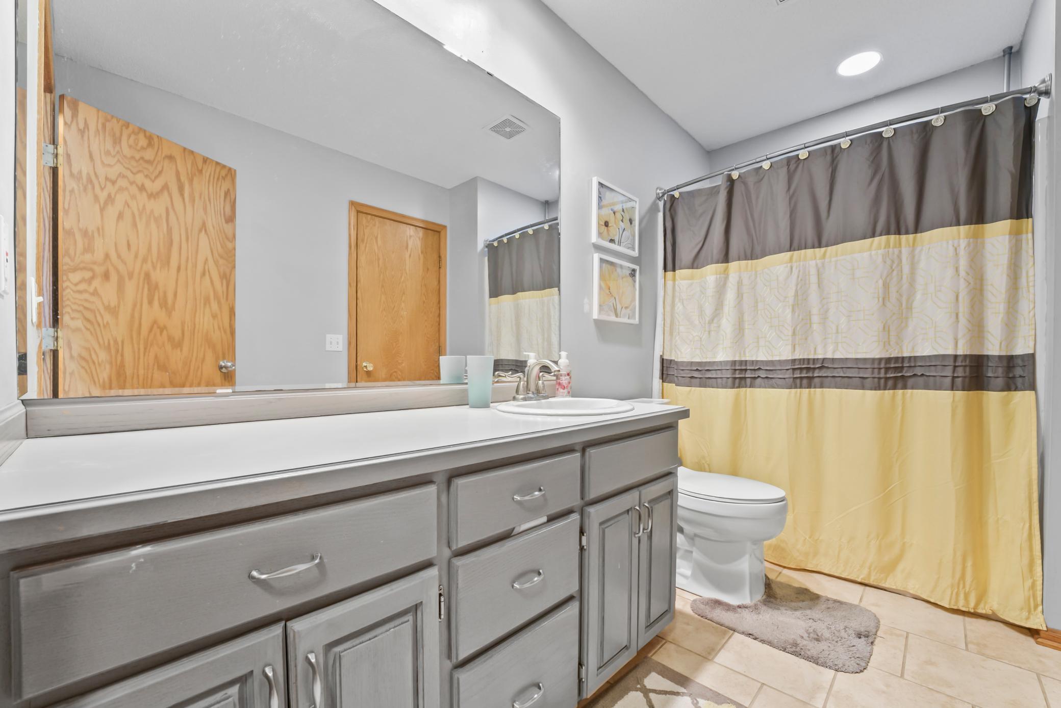 2724 1st Avenue Southwest Rochester, MN 55902 - Photo 35 of 45 Gallery Image 35