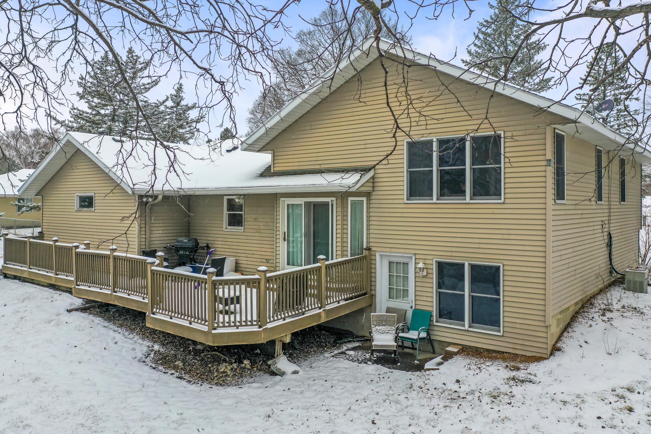 2724 1st Avenue Southwest Rochester, MN 55902 - Photo 4 of 45 Gallery Image 4