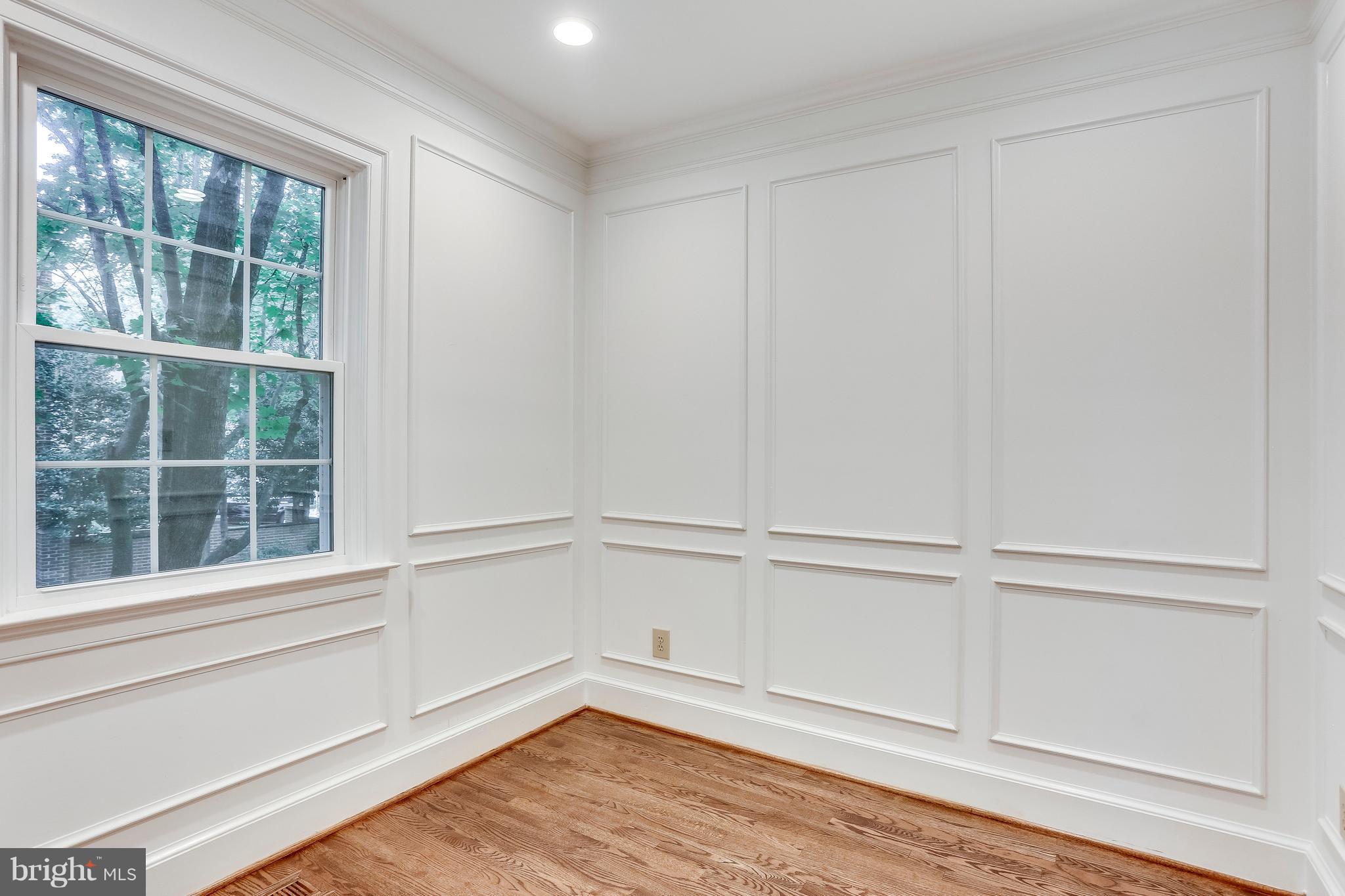 7920 Quarry Ridge Way Bethesda, MD 20817 - Photo 12 of 30 office