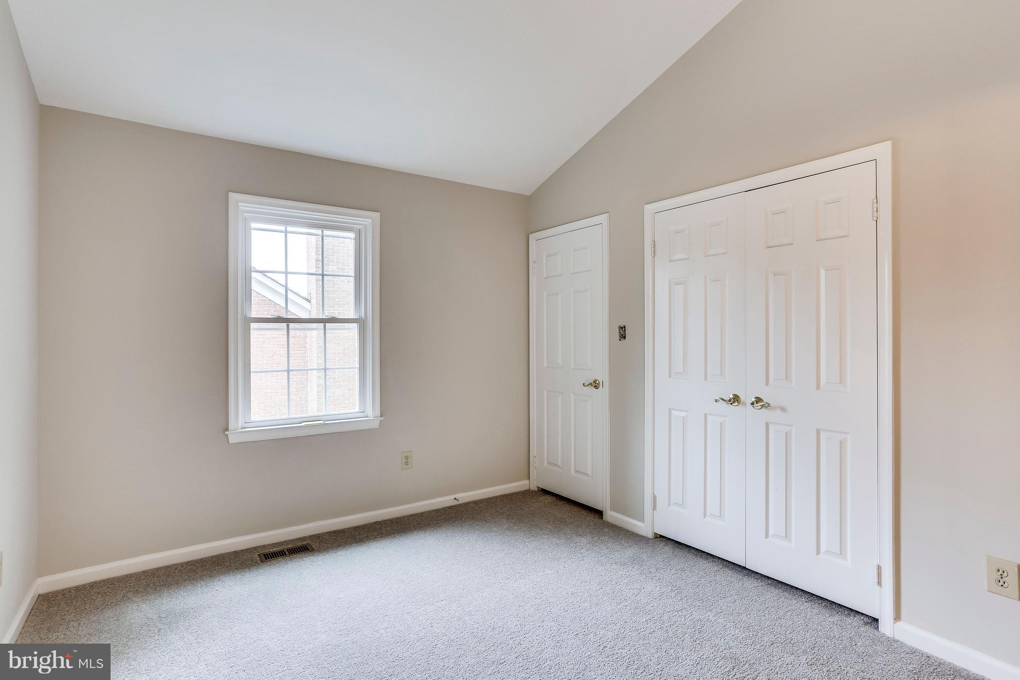 7920 Quarry Ridge Way Bethesda, MD 20817 - Photo 15 of 30 Bedroom