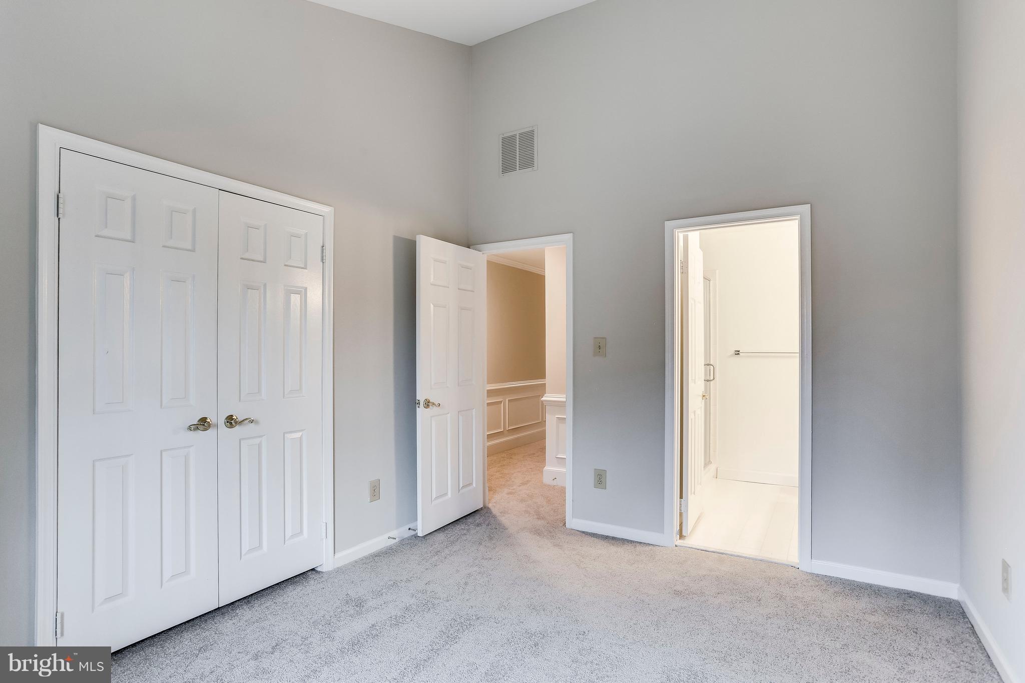 7920 Quarry Ridge Way Bethesda, MD 20817 - Photo 17 of 30 Bedroom