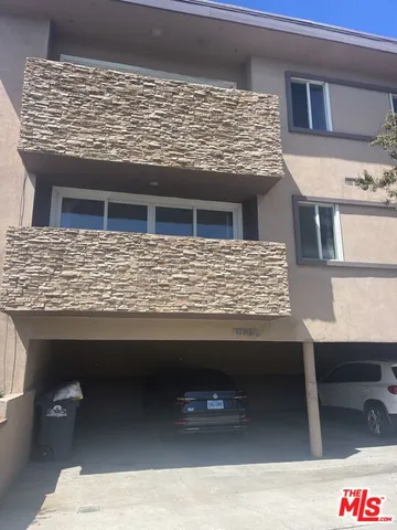 $3,995 | 22347 Pacific Coast Highway, Unit 3, Malibu, CA 90265