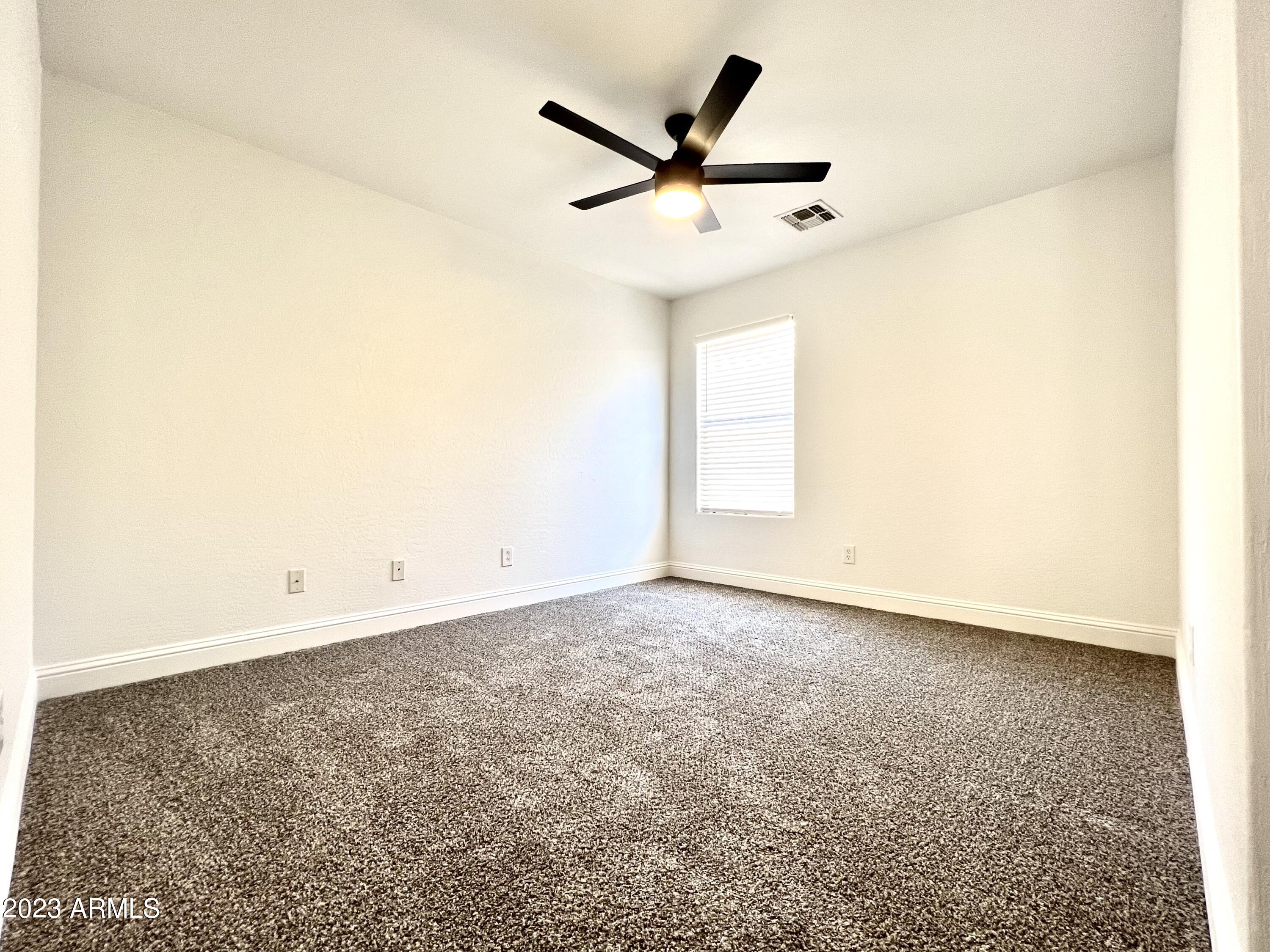 42310 West Venture Road Maricopa, AZ 85138 - Photo 22 of 29 IMG_9501