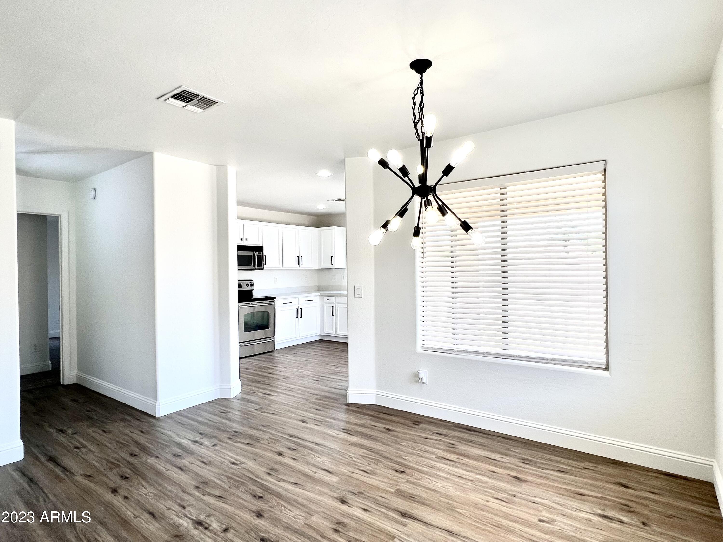 42310 West Venture Road Maricopa, AZ 85138 - Photo 8 of 29 IMG_9583