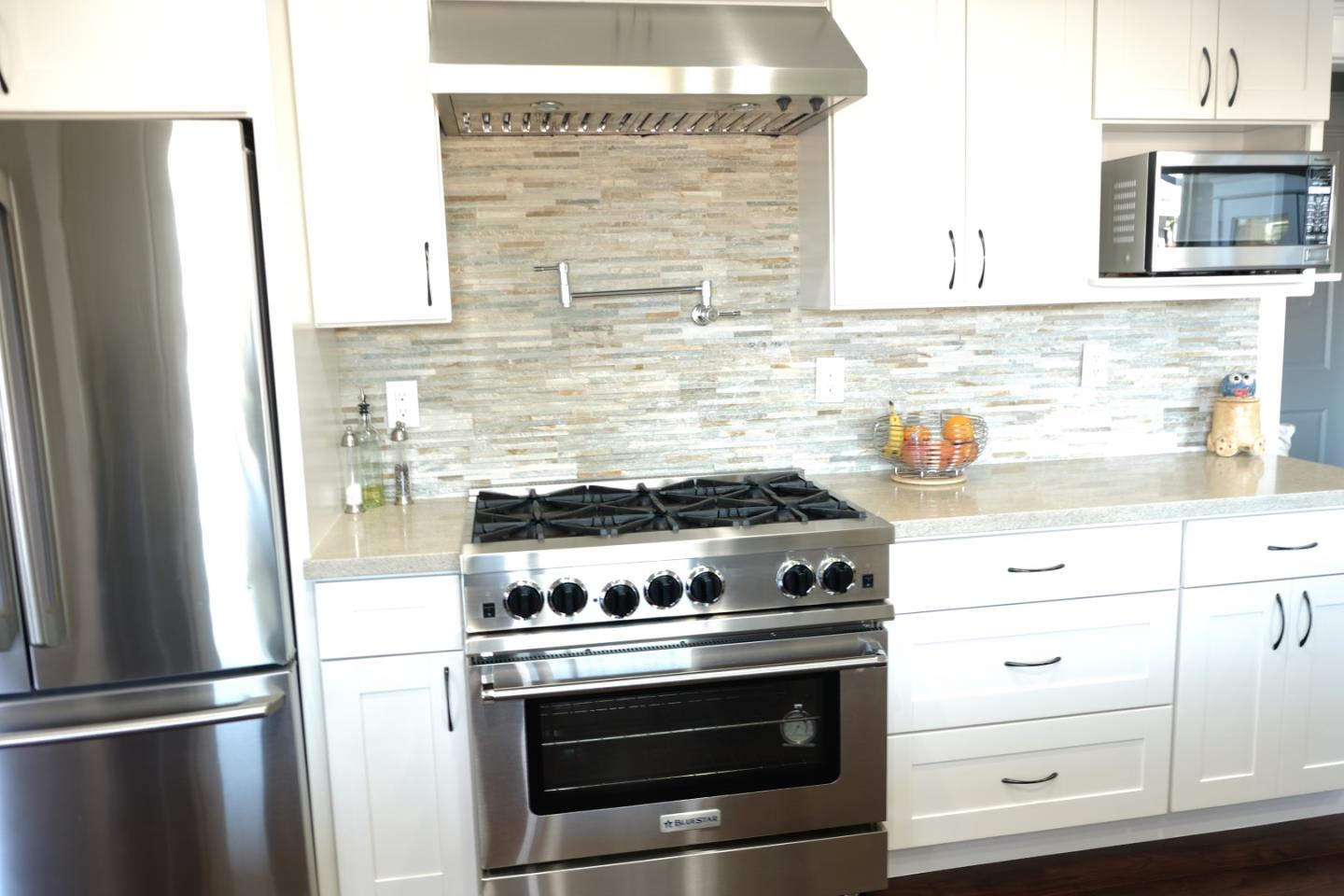 12486 Sumner Drive Saratoga, CA 95070 - Photo 16 of 41