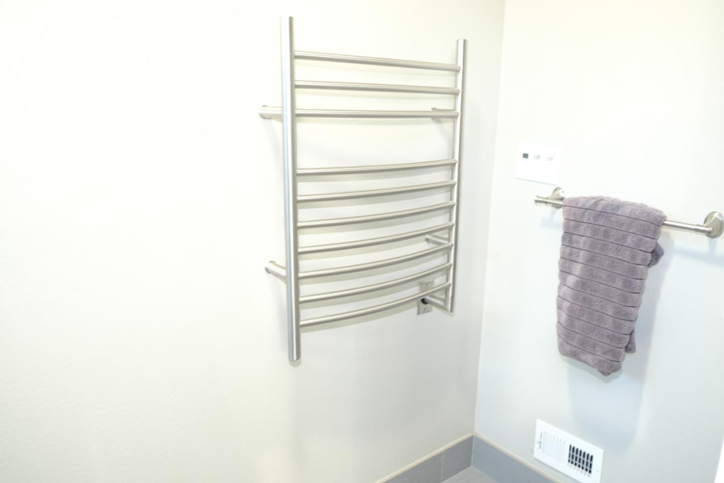 12486 Sumner Drive Saratoga, CA 95070 - Photo 28 of 41